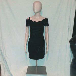 SOLD. ====== 80s black velvet off shoulder cocktail dress